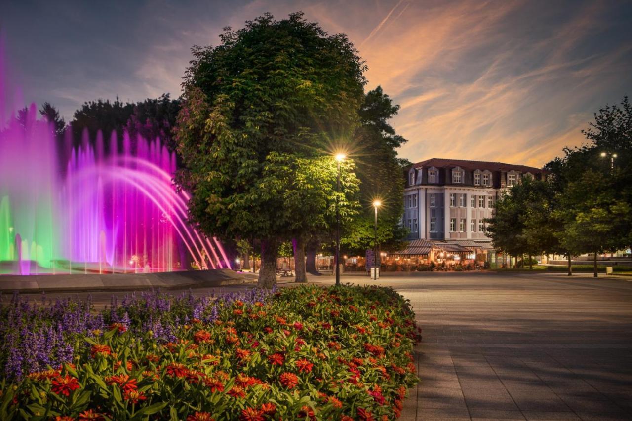 Hotel Splendid Pleven Bagian luar foto